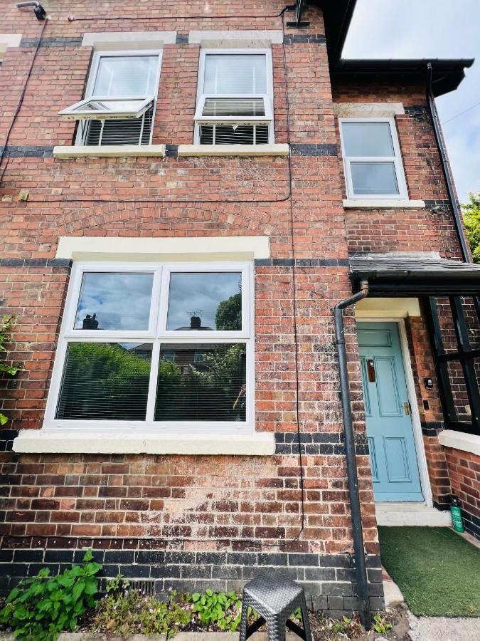 Cinderhouse Highbury Vale *