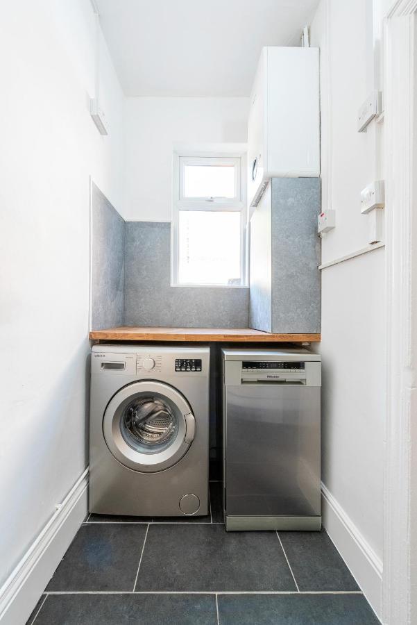 Jasmine B - Ideal For Qmc & Uni - Free Parking Nottingham