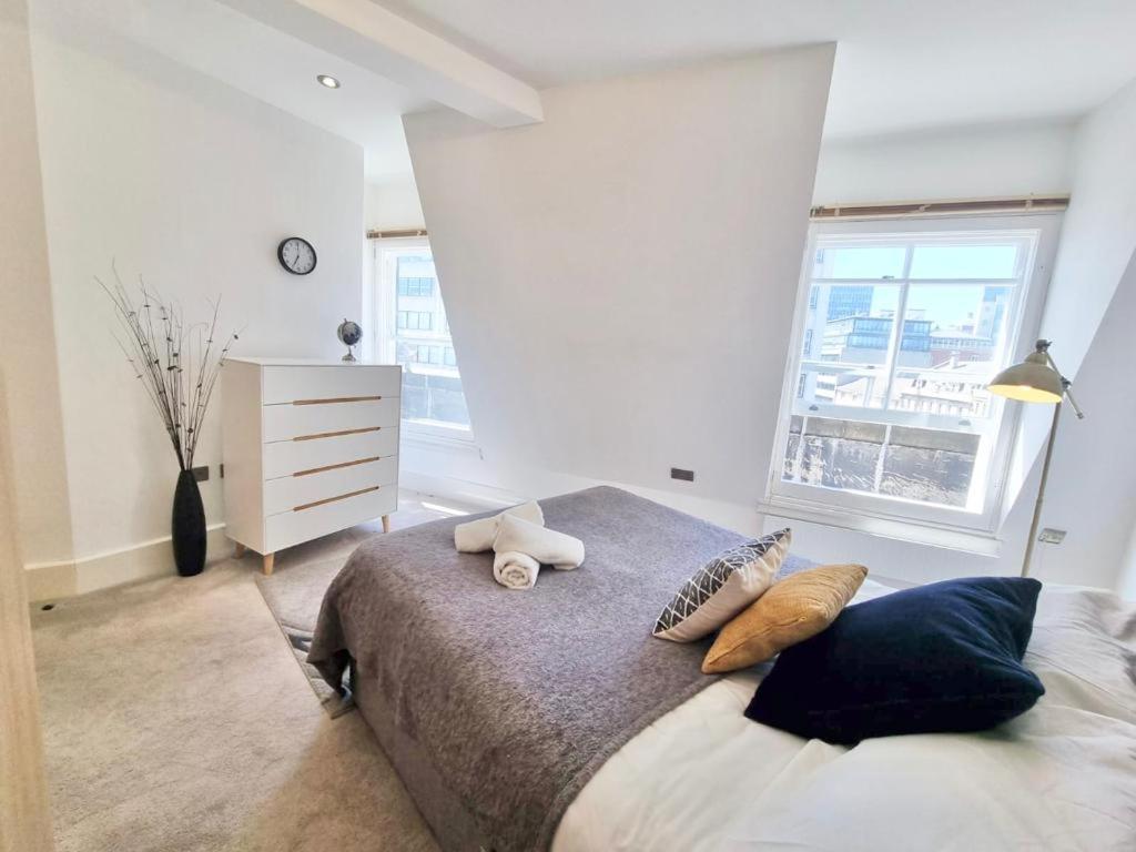 Lovely 1 Bed In Old Market Square Nottingham