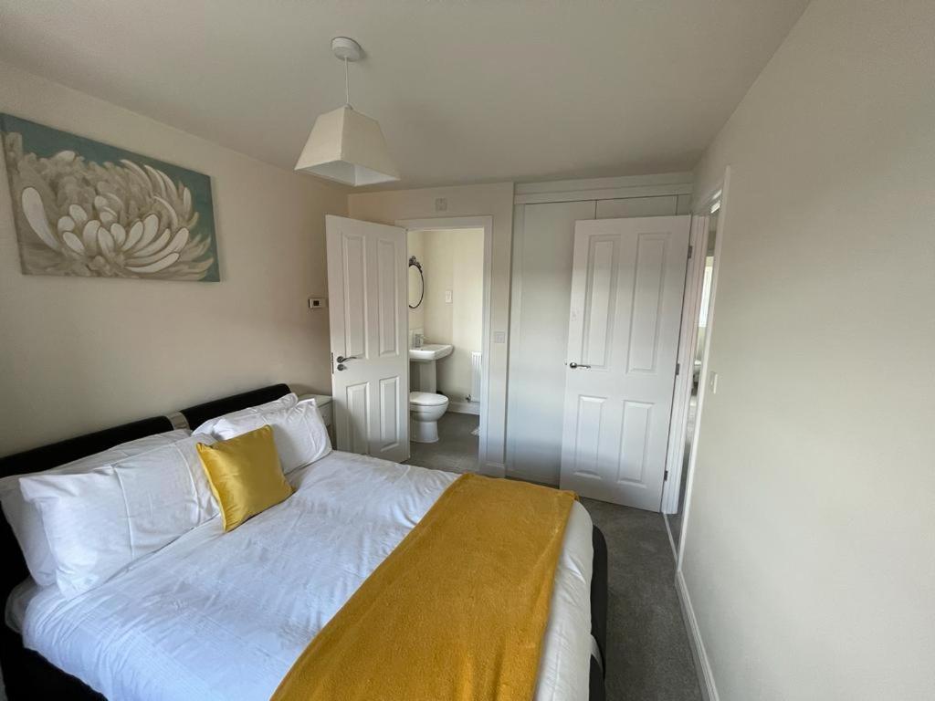 Holiday home Stunning 3-bed Risa House In Beeston