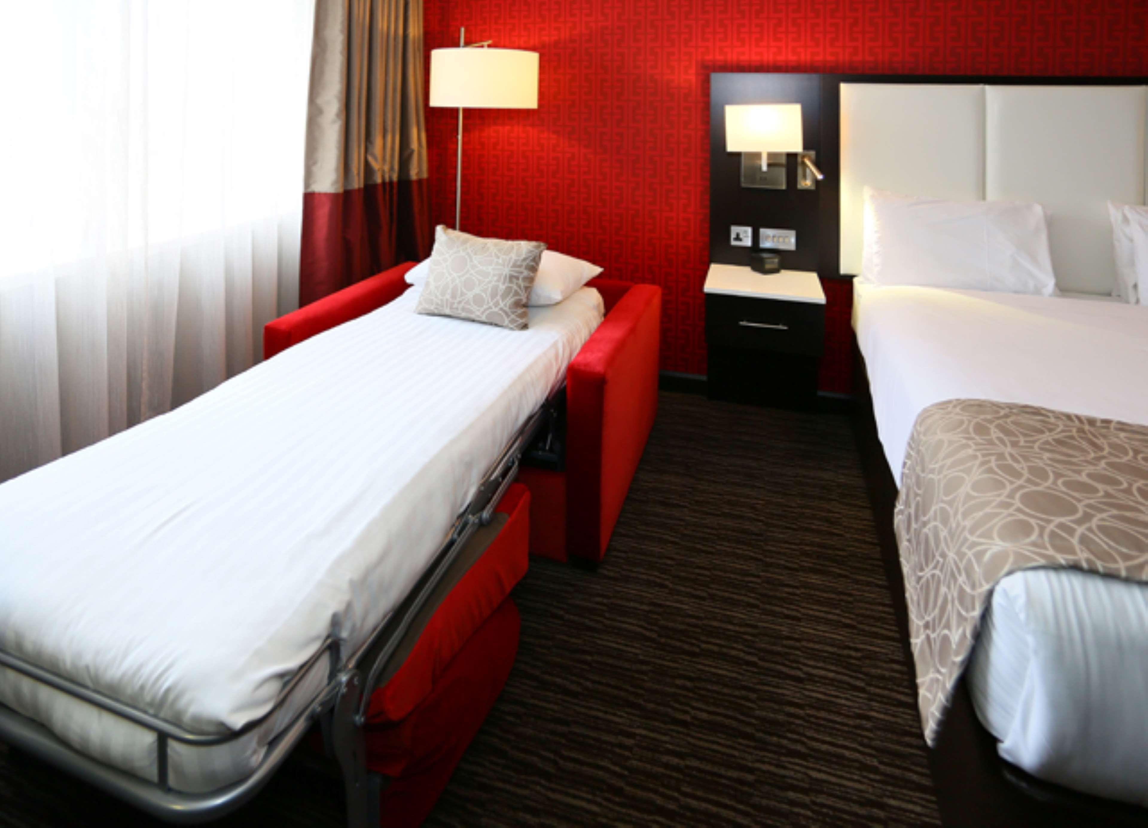 Doubletree By Hilton - Gateway