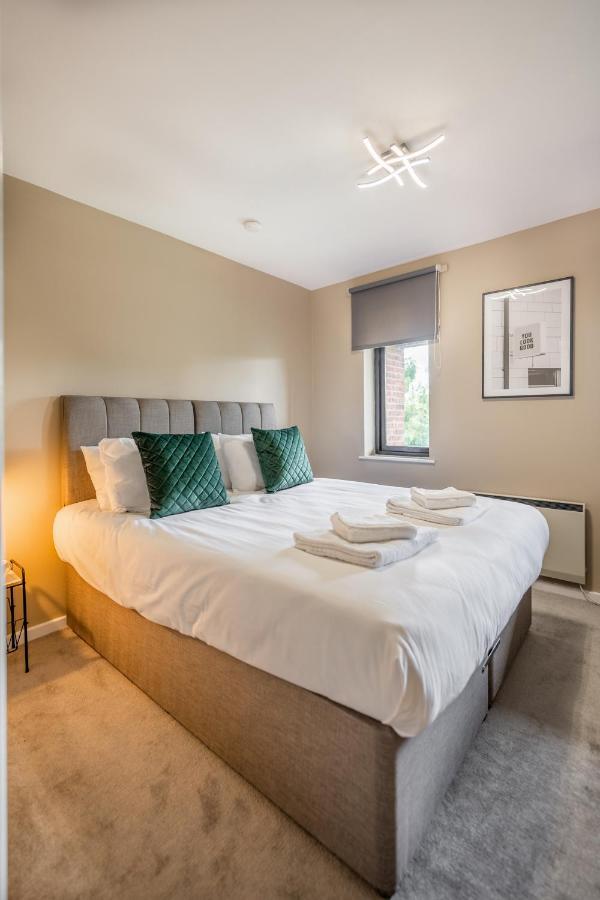 Waterlily - Beautiful 1-bed With Overlooking Balcony Nottingham