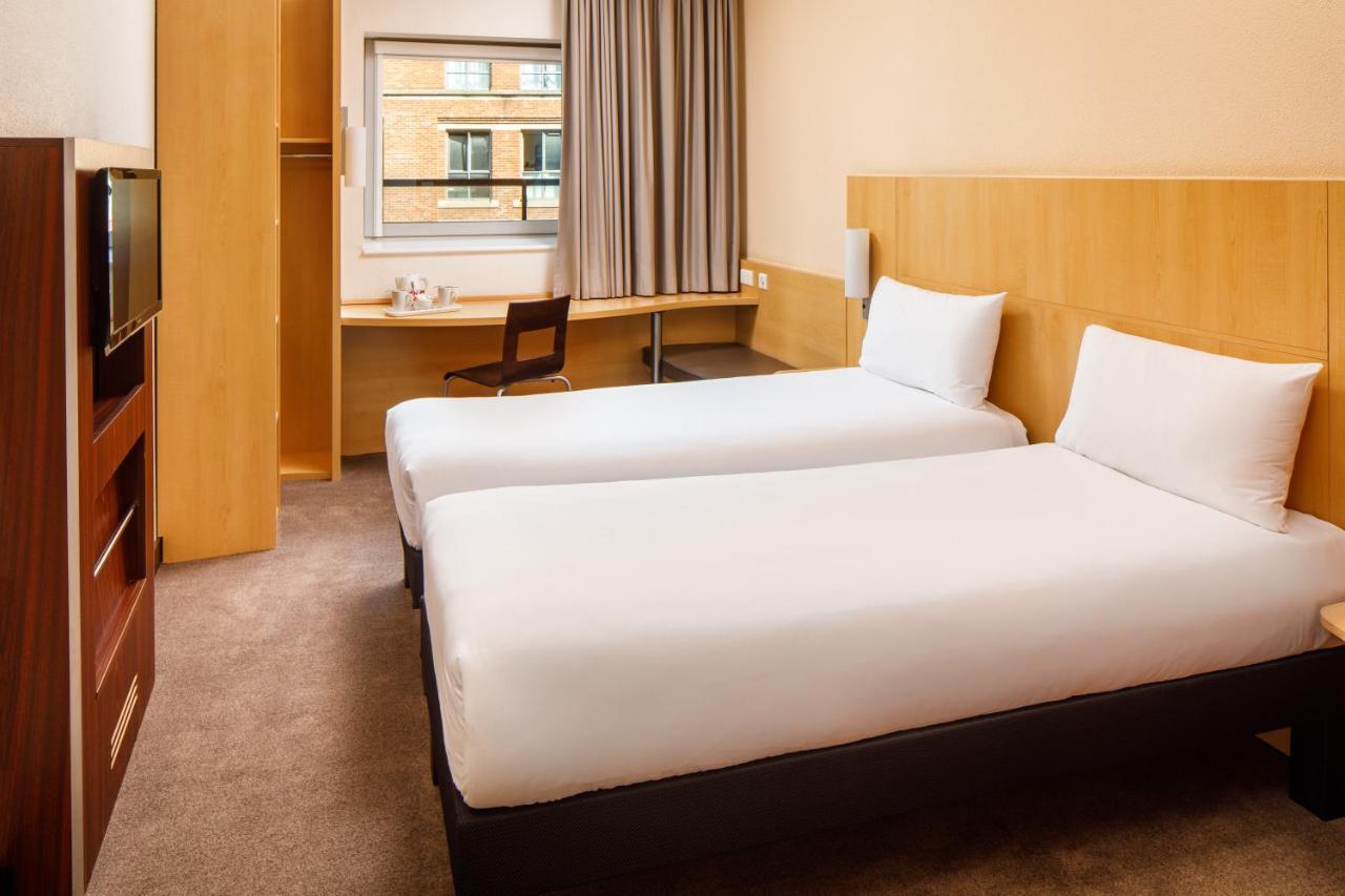 Hotel Ibis Centre 3*