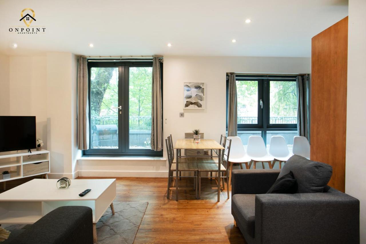 Spacious 2 Bed Apt W Parking, Close To Centre Apartment Nottingham