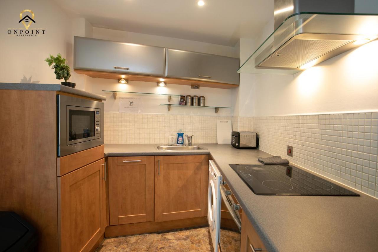 Apartment Spacious 2 Bed Apt W Parking, Close To Centre Nottingham