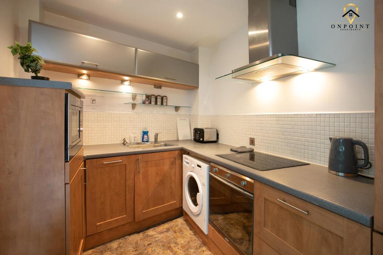 Spacious 2 Bed Apt W Parking, Close To Centre Apartment Nottingham