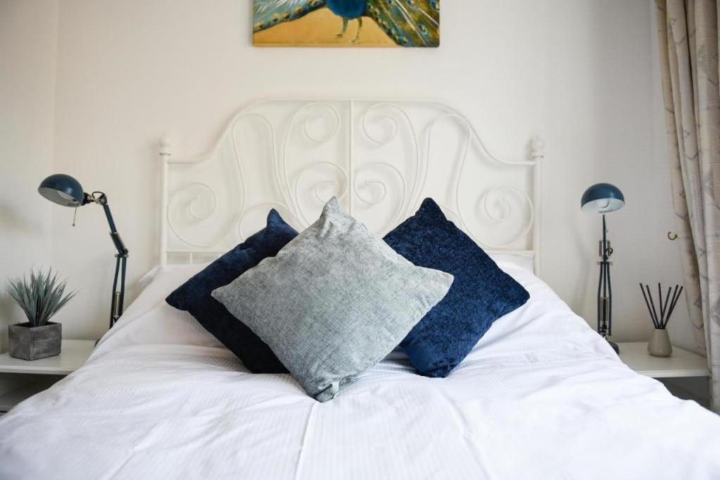 Dukes Wharf - Classy, Centre 2 Bedroom Overlooking The Canal Nottingham