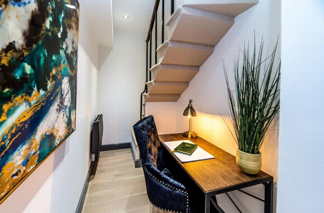 Apartment Luxurious 2 Bed With Hidden Cave Cinema