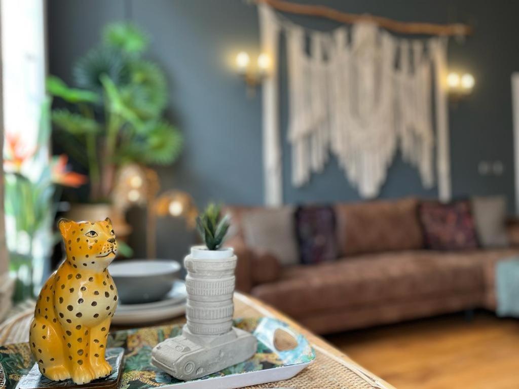 Unique & Luxurious 2 Bedroom Centre