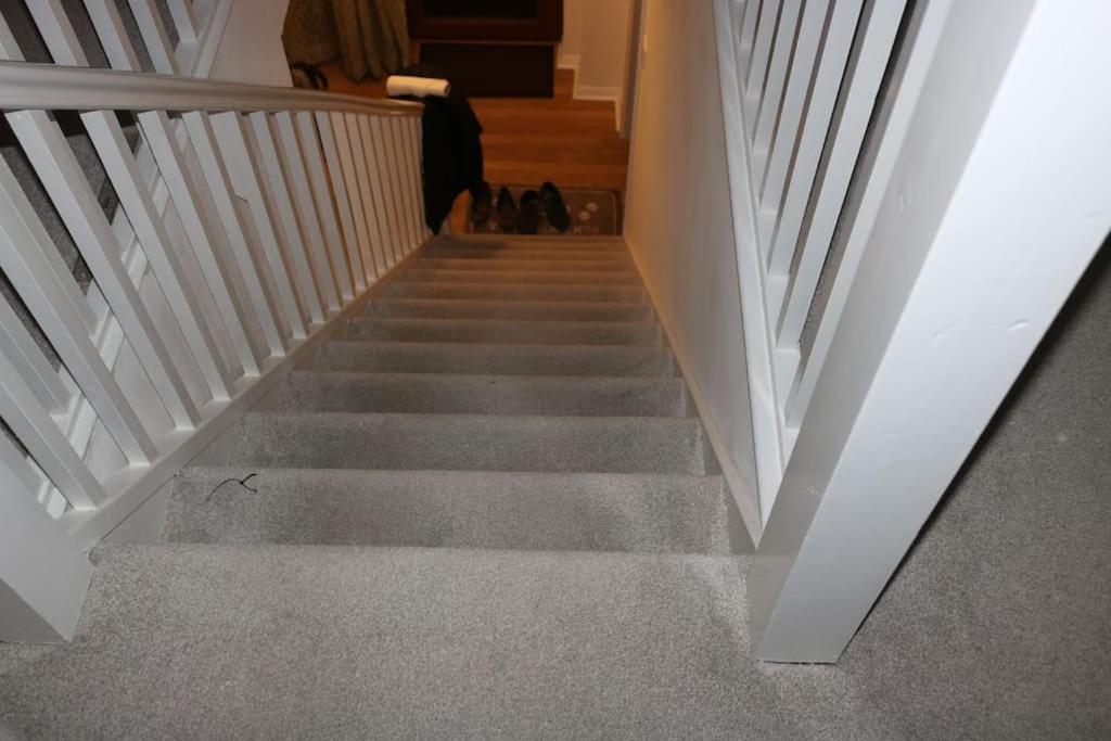 Holiday home Entire -4 Bedrooms Detached House With Driveway