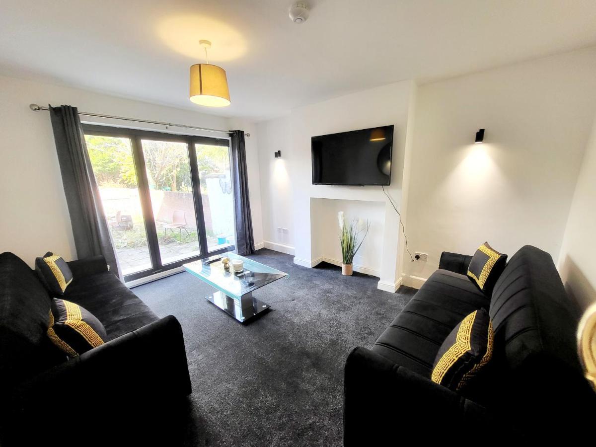 Unique And Beautiful In A Quiet Location. Nottingham