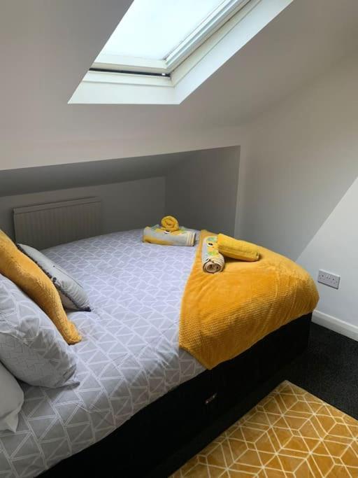 3, 63 Colwick Road Sneinton Ng2 4al *