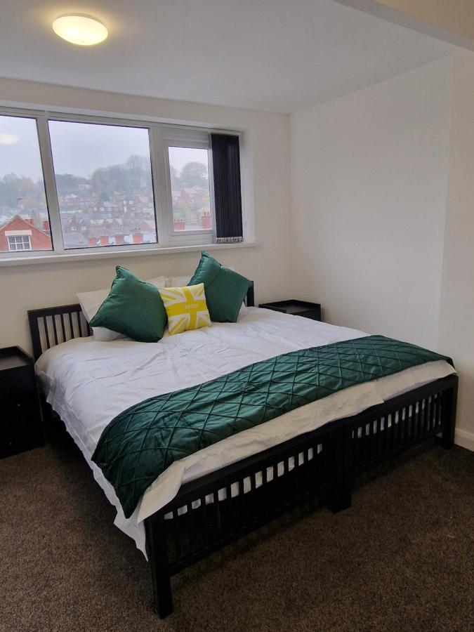 Casa de férias Balco Sherwood - 2 Bedrooms, 5 Beds - Sky Tv And Internet Nottingham