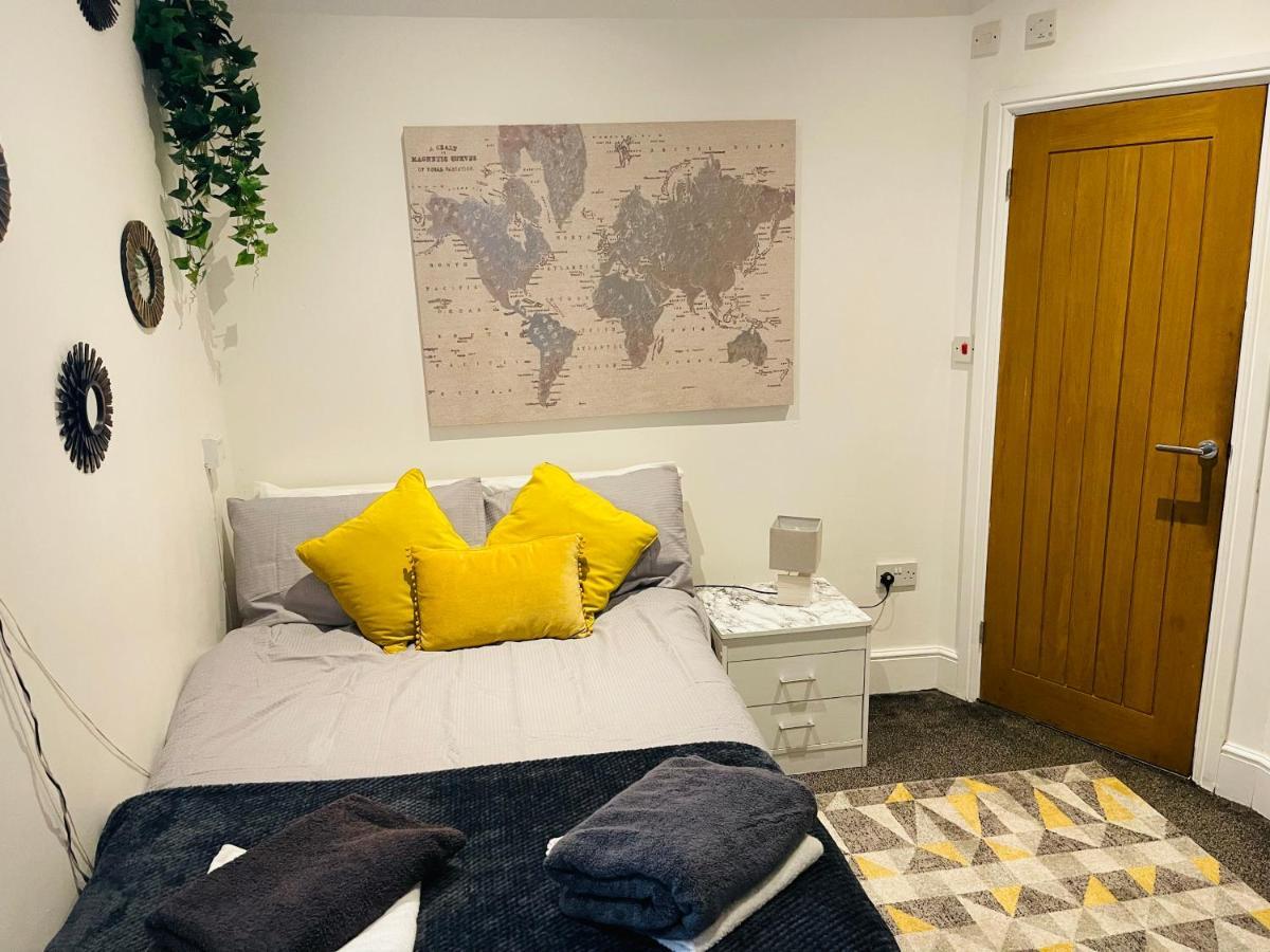 Apartment Hidden Hot Tub Retreat In Nottingham