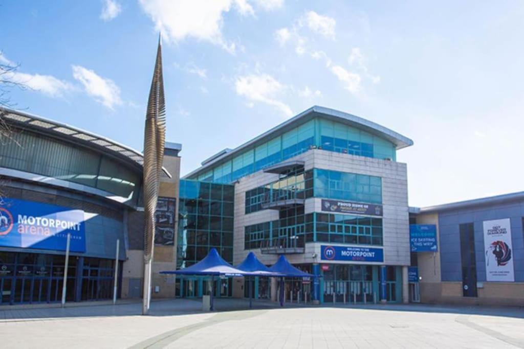 67,2 Colwick Road Ng2 4al *