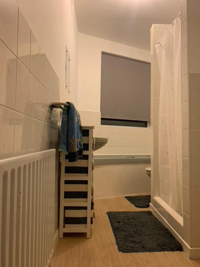 One Bedroom Near Qmc & Of Apartment *