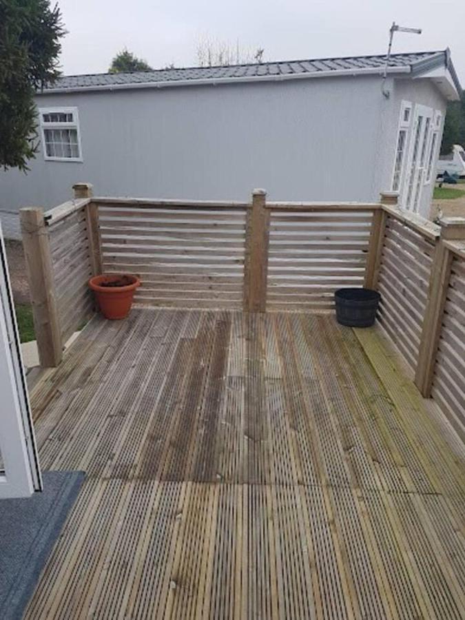 Chalé Lovely 2-bed Chalet At Robinhood Retreat Free Park Nottingham