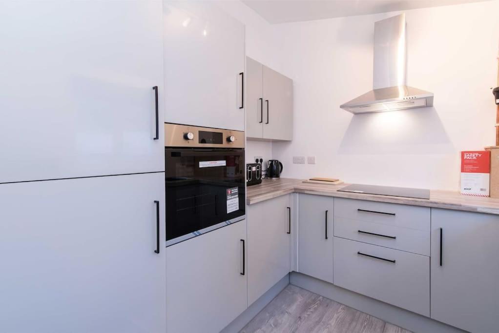 Apartment Marina - Sleeps 4 Nottingham