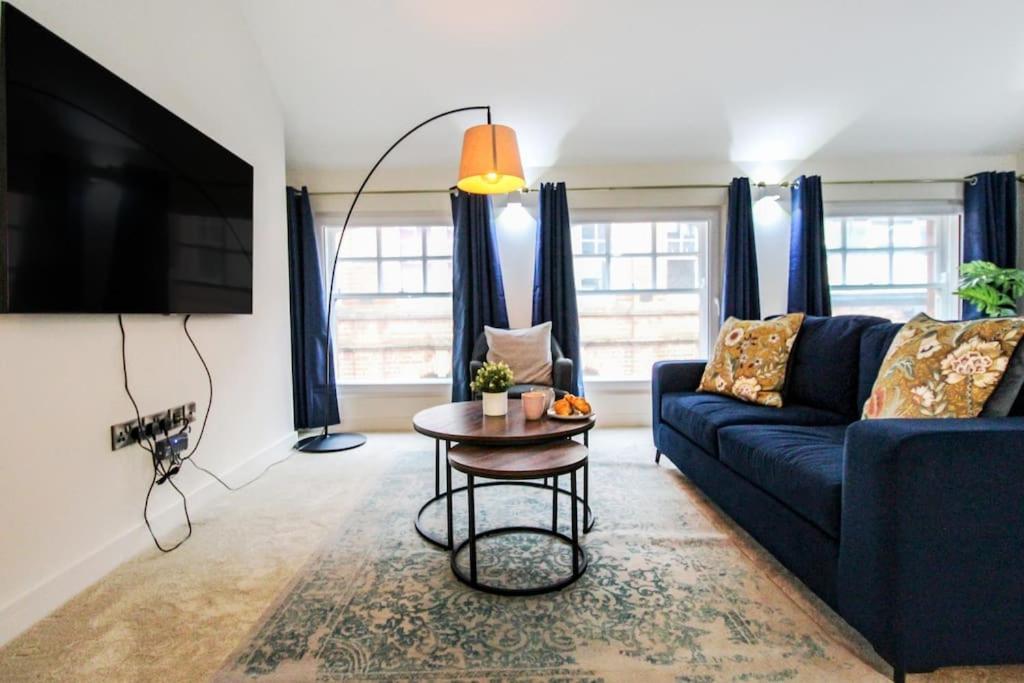 Luxurious 2 Bedroom In Centre