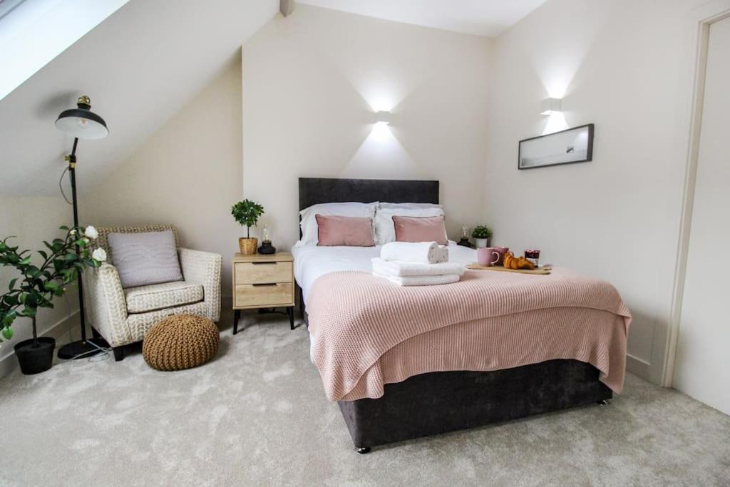 Luxurious 2 Bedroom In Centre Apartment