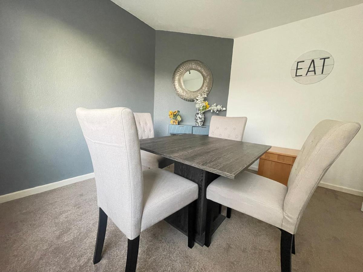 Wells Road Contractors & Leisure By Leecroft Stays Apartment