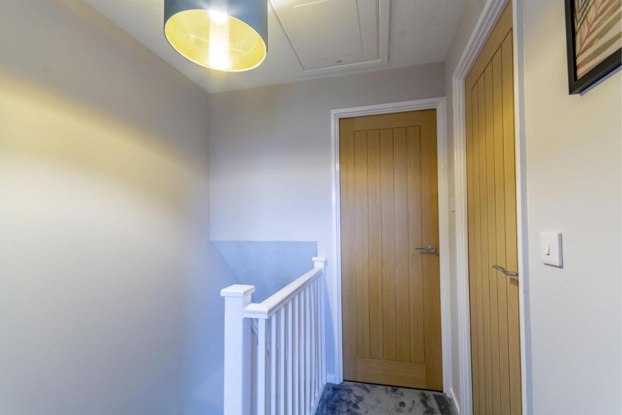 K - Goldcrest Road