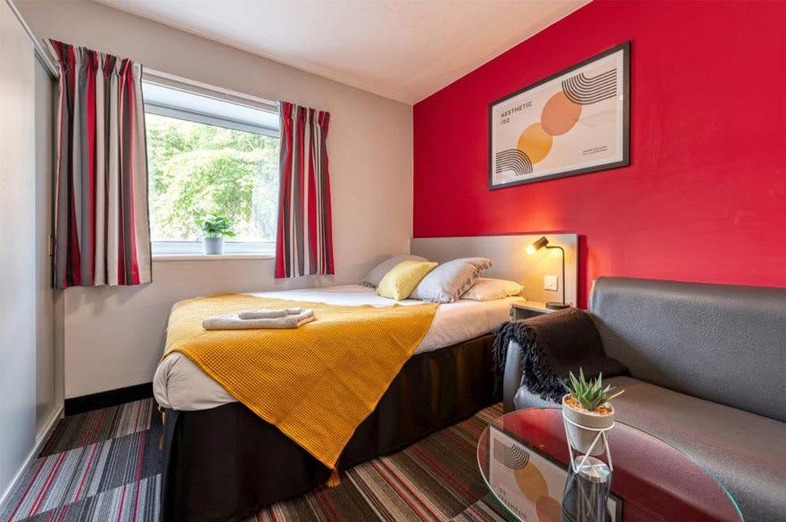 For Students Only Modern Spacious At Clarendon Street In Apartment