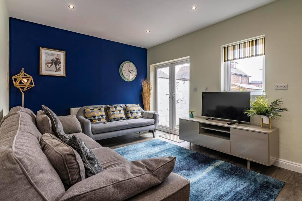 Holiday home Dovecote House Beeston Private Parking 15mins From Centre Close To Qmc Hospital Nottingham