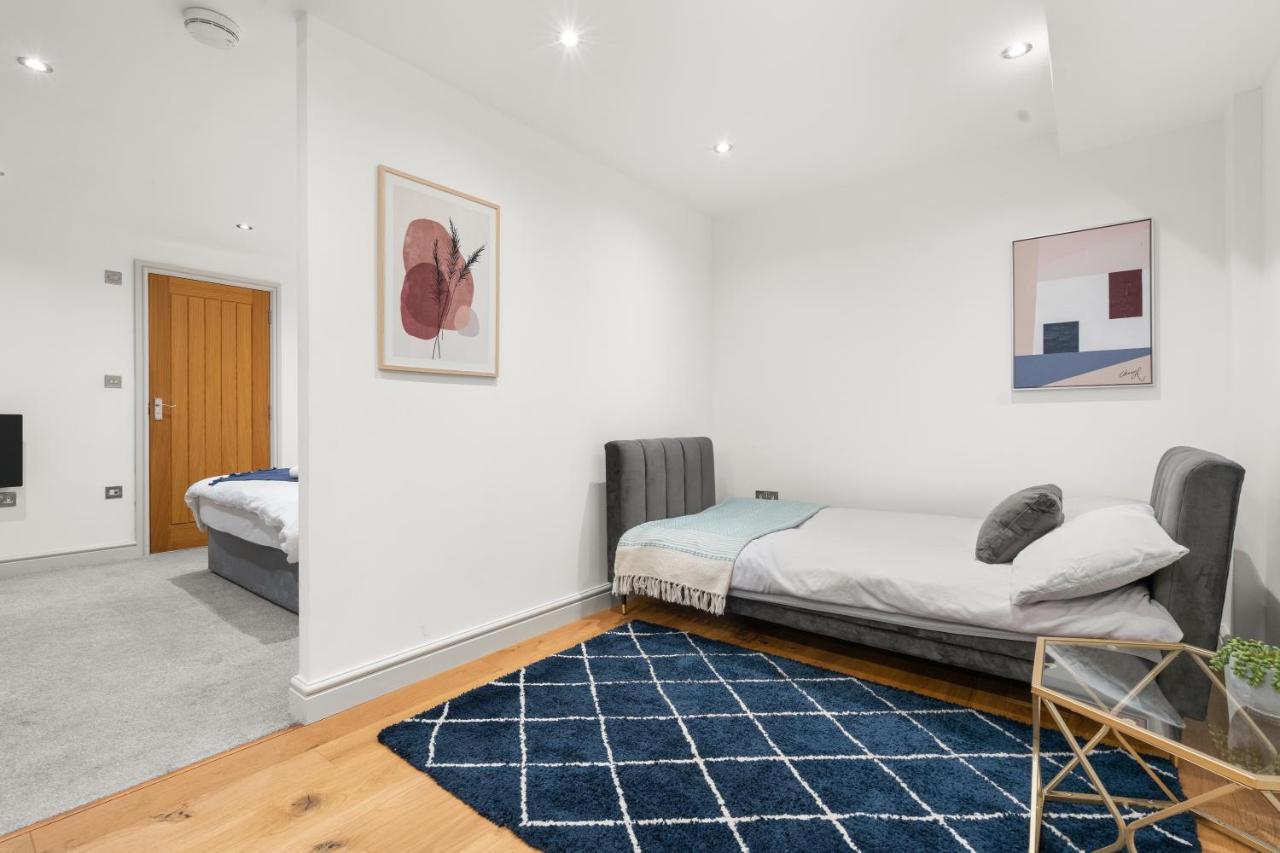 Apartment Hounds Gate Luxury By 1508