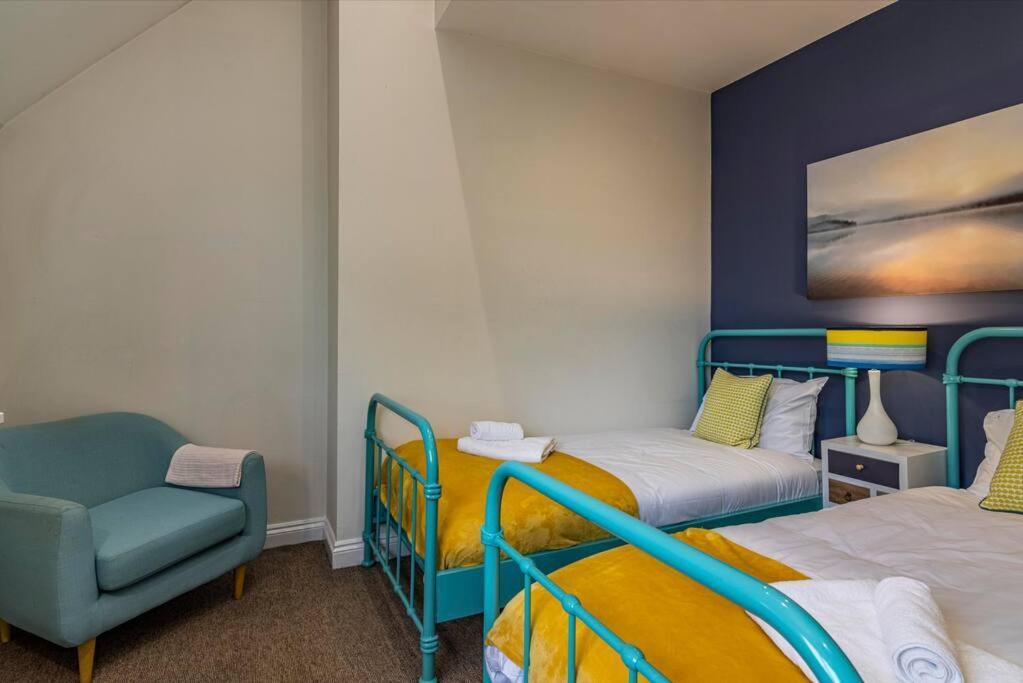 Holiday home Dovecote House Beeston Private Parking 15mins From Centre Close To Qmc Hospital *