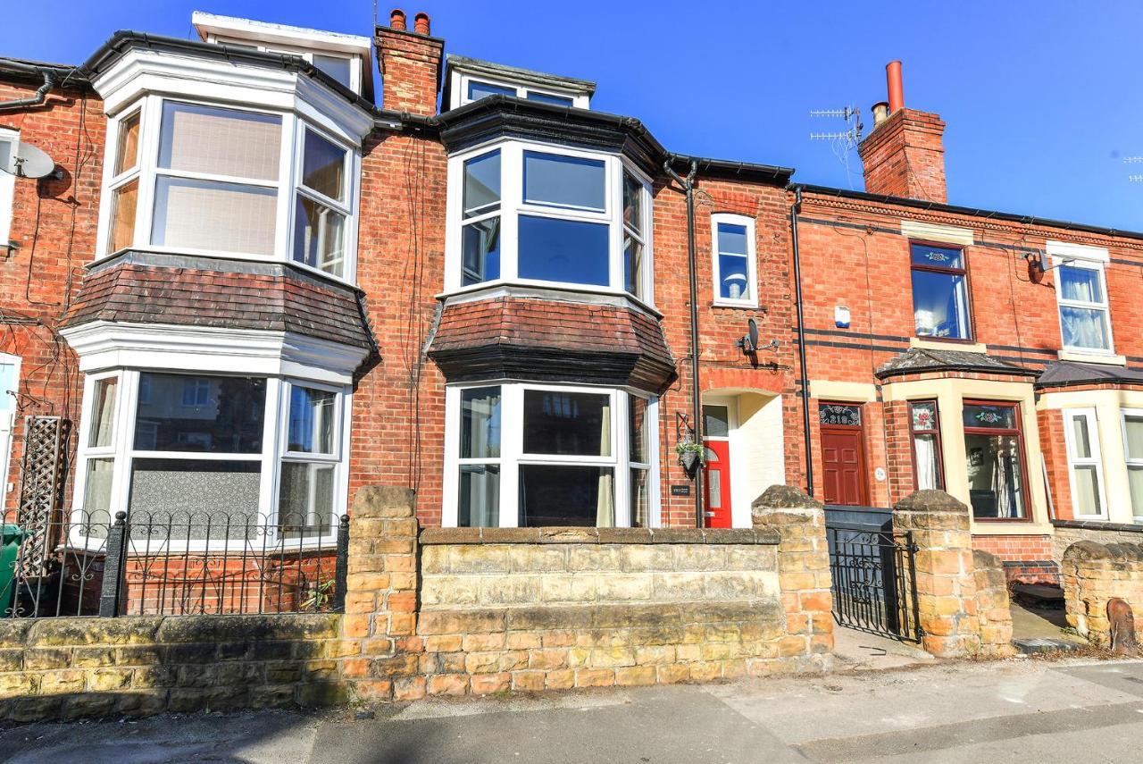 Haydn House Luxurious Retreat - 4 Bedroom, 10 Guest Max, Perfect Away From Nottingham