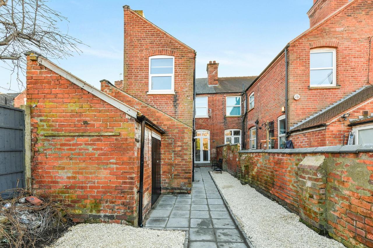 Holiday home Haydn House Luxurious Retreat - 4 Bedroom, 10 Guest Max, Perfect Away From