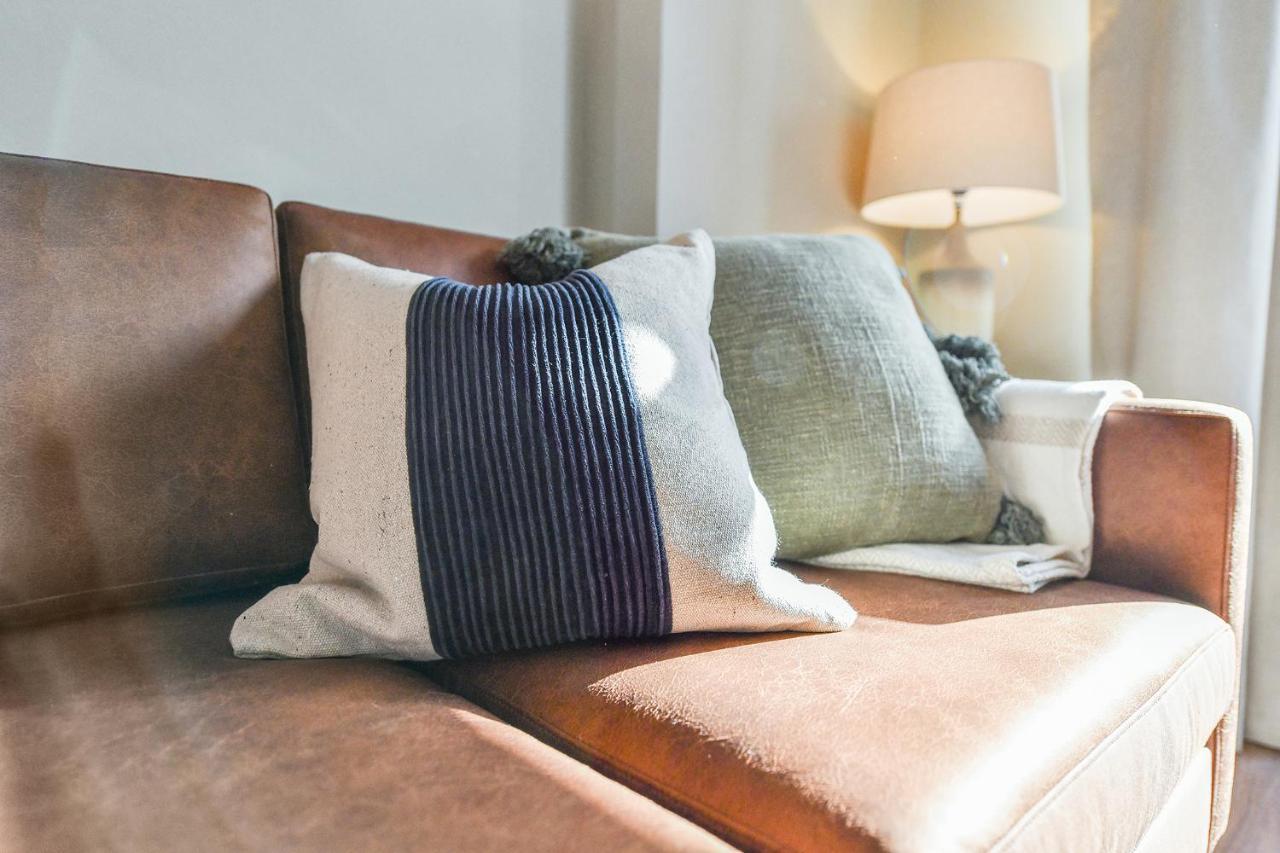 Holiday home Haydn House Luxurious Retreat - 4 Bedroom, 10 Guest Max, Perfect Away From Nottingham