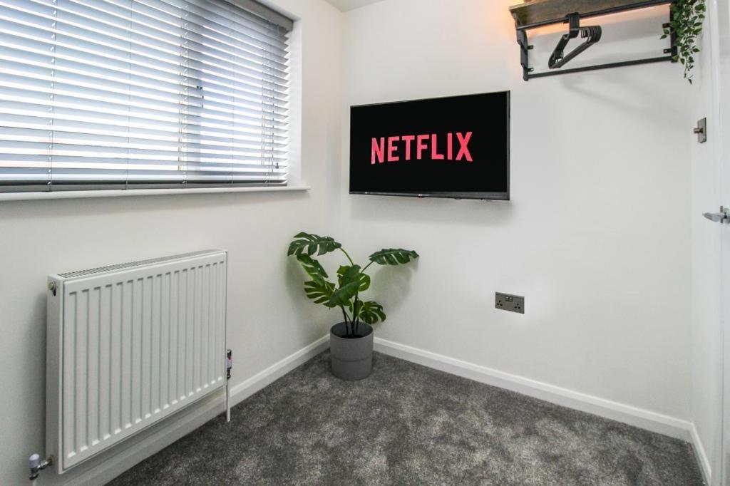 2 Bed Townhouse With Free Parking Holiday home Nottingham