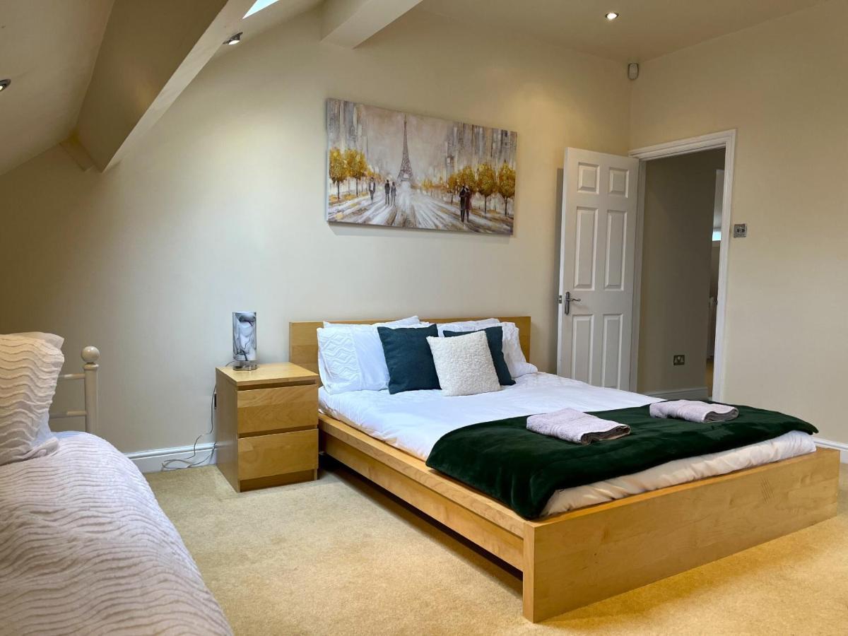 City Link - Mapperley Park Penthouse - Free Parking,tram&bus,hswifi,7ppl By Kp