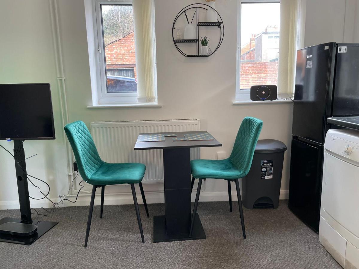 1 Bed @ Factory Quater - Chard St * Nottingham