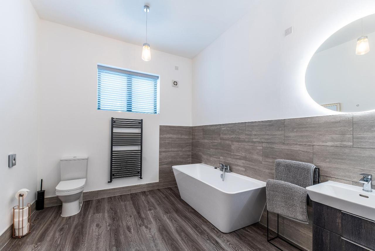 Lionheart Lodge: Luxury Retreat Near Sherwood Forest Holiday home *