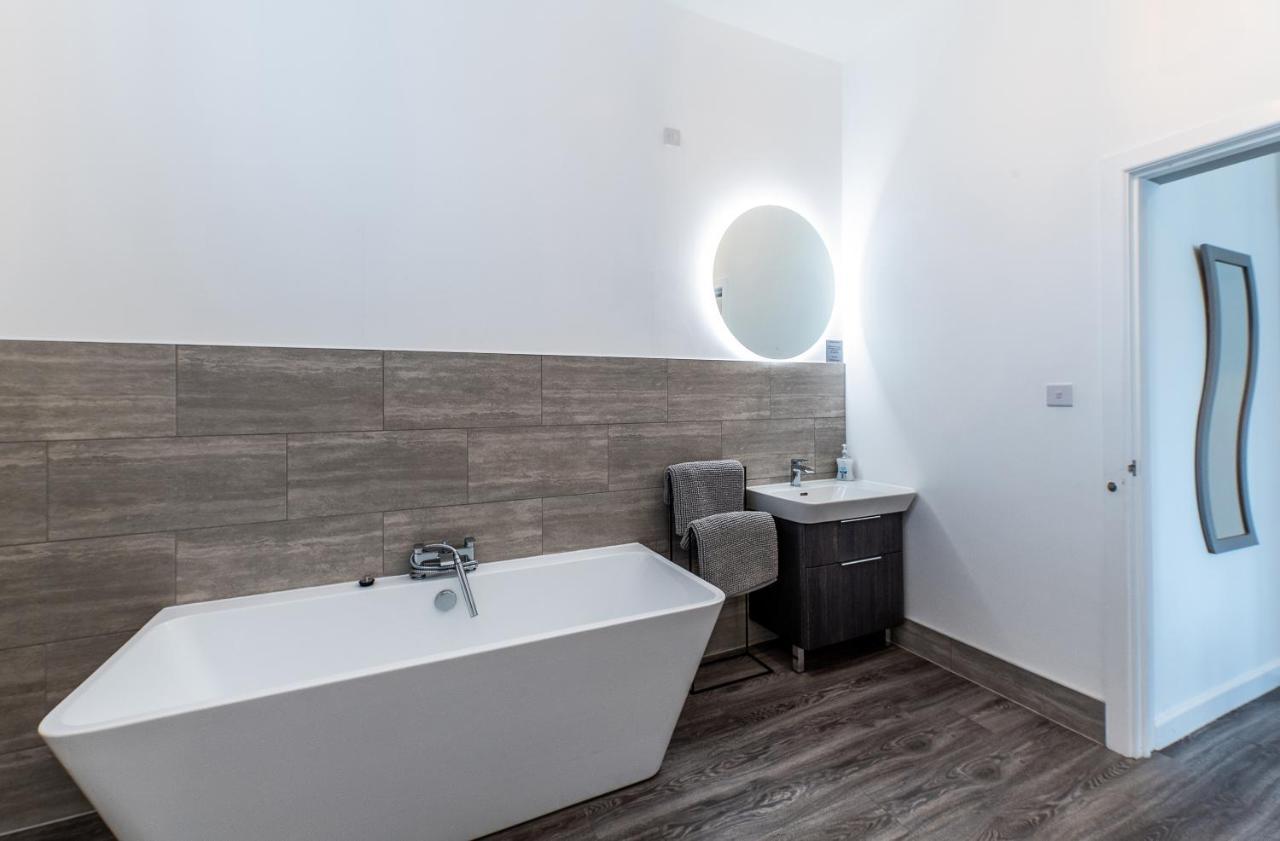 Lionheart Lodge: Luxury Retreat Near Sherwood Forest Holiday home Nottingham