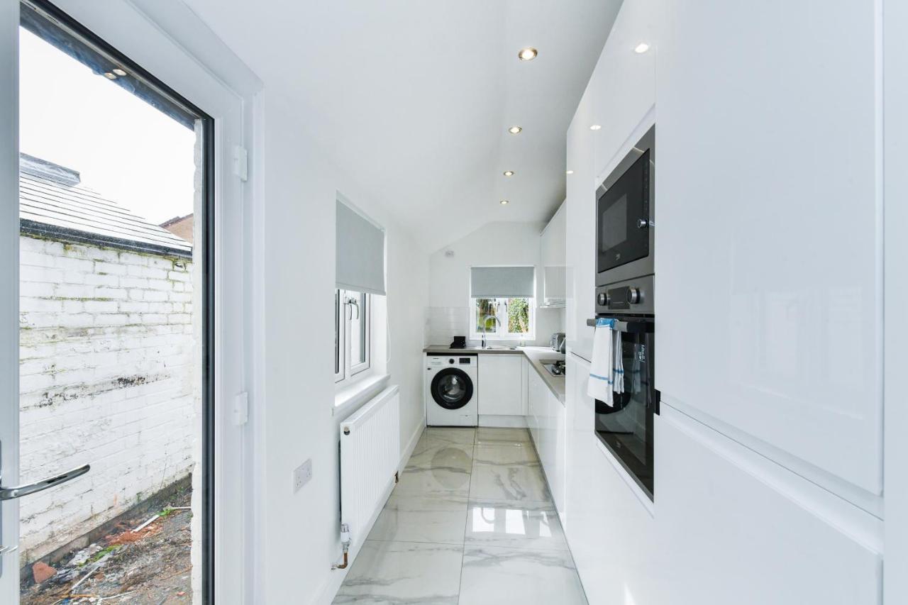 Claude House - Charming 4bedroom Apartamento Nottingham