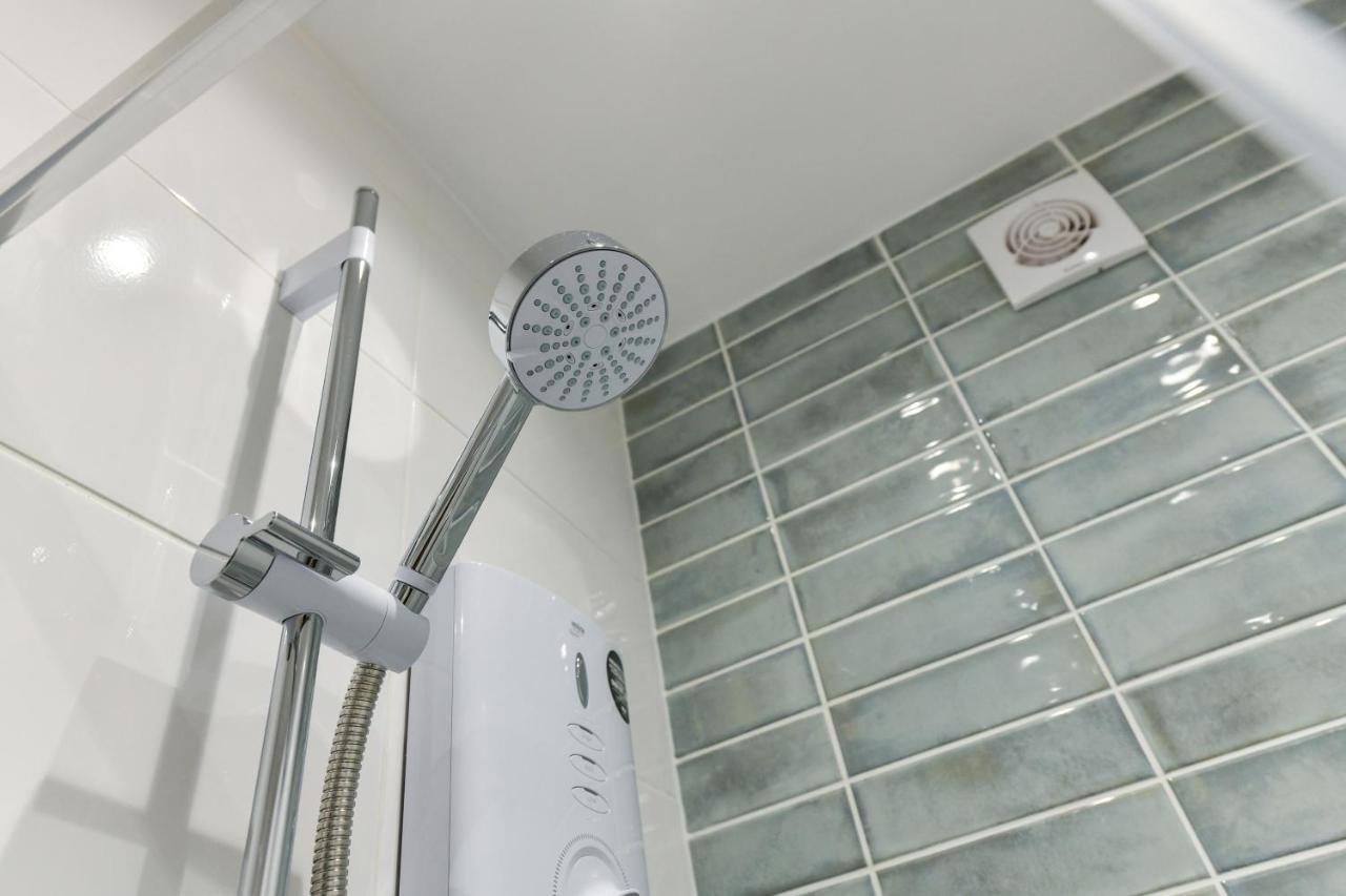 Claude House - Charming 4bedroom Nottingham