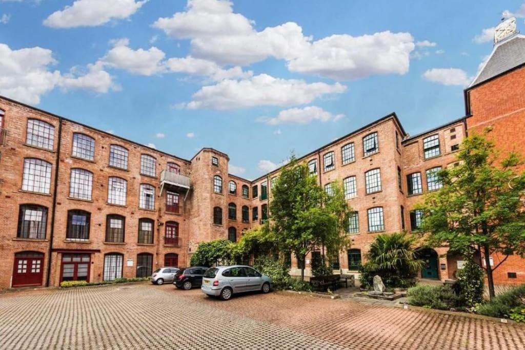 Apartment Charming 2 Bed In Centre Of