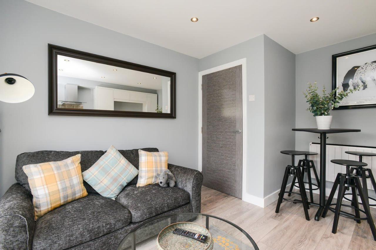 Arena - Stylish And Homely By The Ice Arena With Parking Nottingham