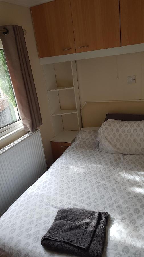 Robin Hood Retreat 2 Bedroom Chalet Free Parking Holiday home Nottingham