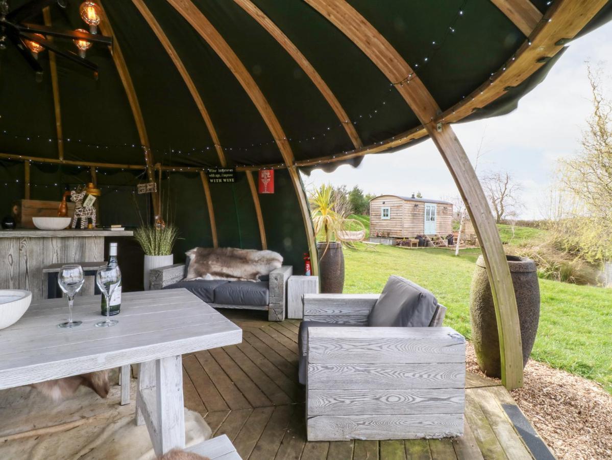 Holiday home Herbie's Shepherds Hut *