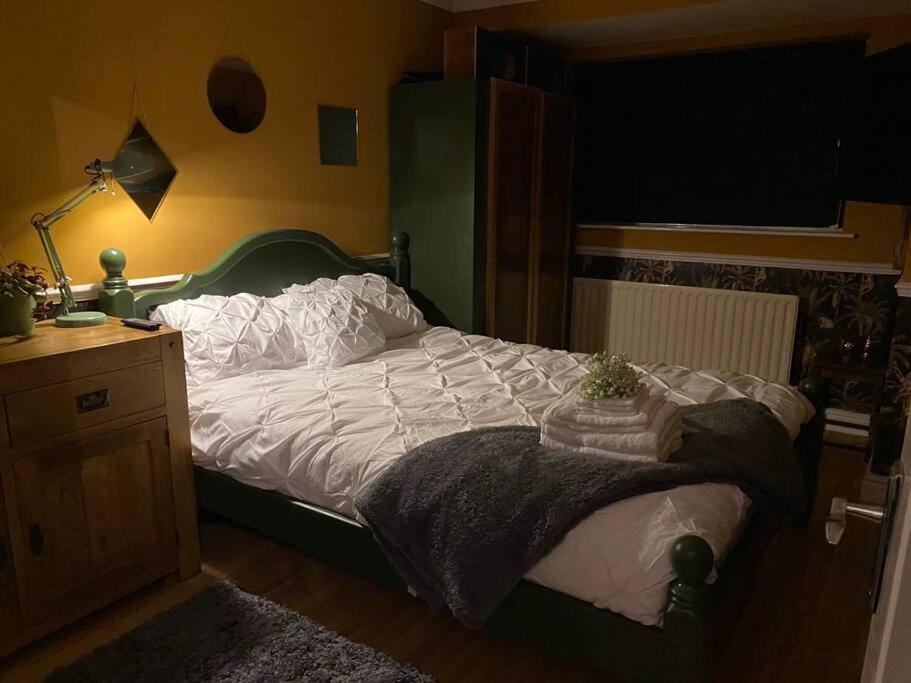 Cheerful 3-bed Detached Holiday home