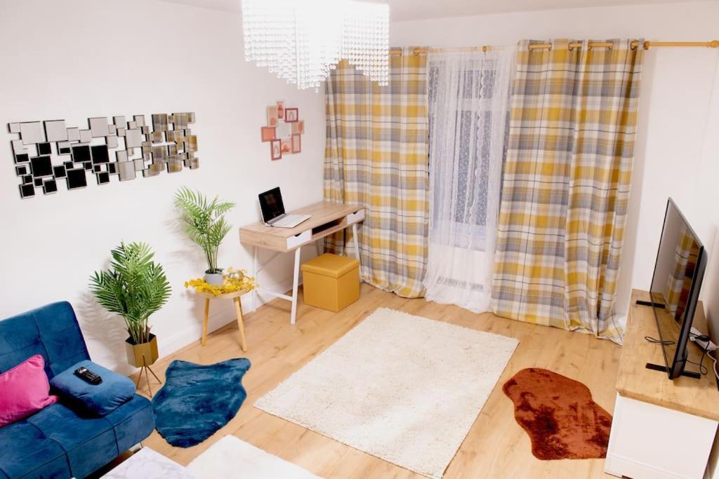 Bakerville - In Osier - 3 Bed * Nottingham