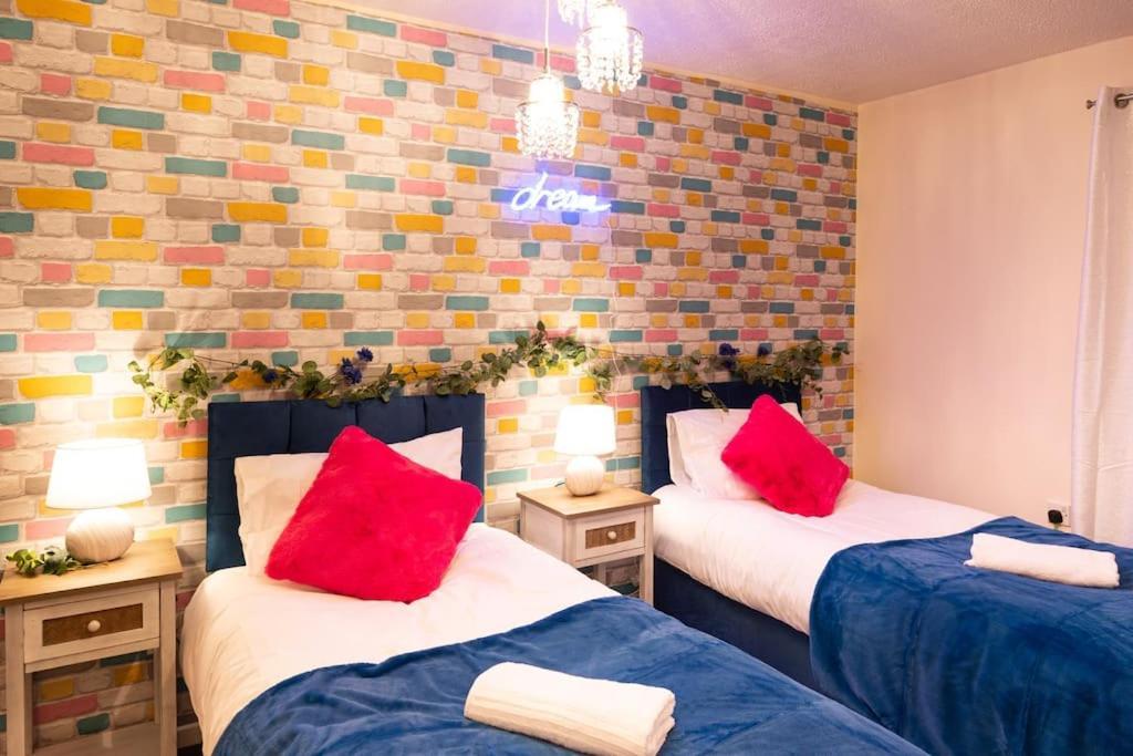 Bakerville - In Osier - 3 Bed *
