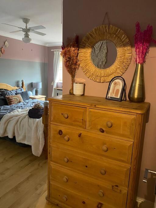 Holiday home Cheerful 3-bed Detached *