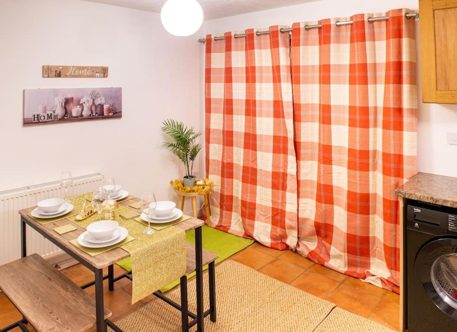 Bakerville - In Osier - 3 Bed Villa