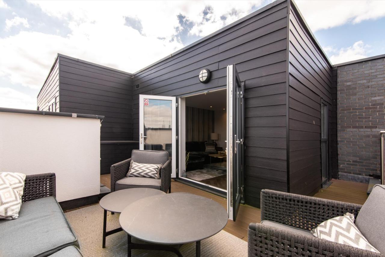 Super High End 1 Bed With Balcony - Central West Bridgford *